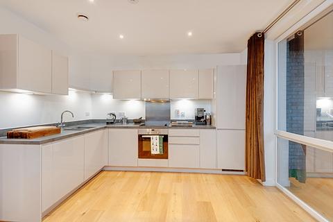 1 bedroom apartment for sale, at Haygarth House, Holman Drive, London UB2