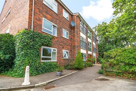 2 bedroom apartment to rent, Oatlands Drive, Weybridge KT13