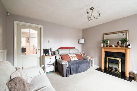 3 bedroom townhouse for sale, School Street, Cottingley, Bingley, West Yorkshire, BD16