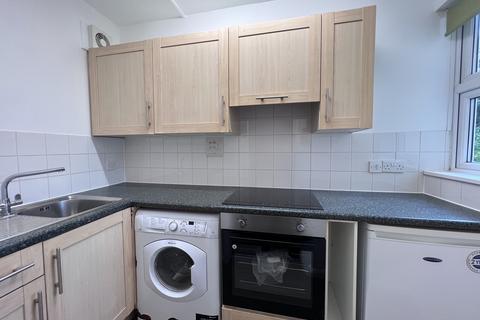 1 bedroom ground floor flat to rent, Bath BA2