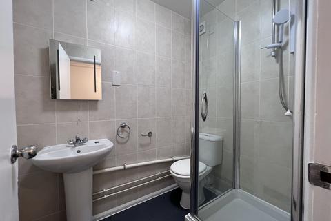 1 bedroom ground floor flat to rent, Bath BA2