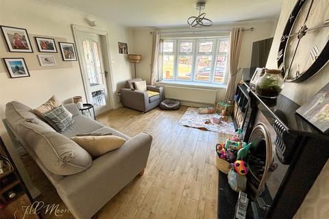 69 Bede Crescent, Washington, NE38 7HZ