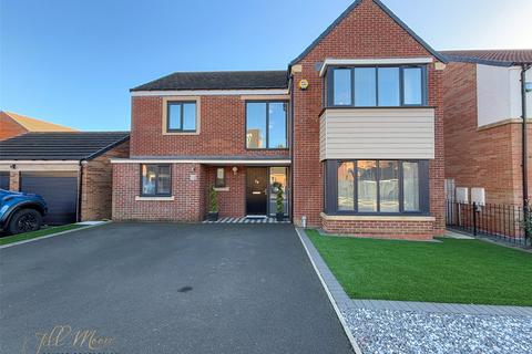 5 bedroom detached house for sale, Hebden Court, Tyne & Wear NE38