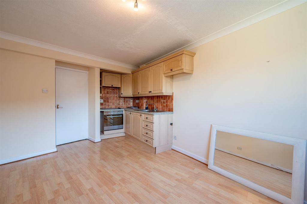 5 Gable Mews 24 3.jpg