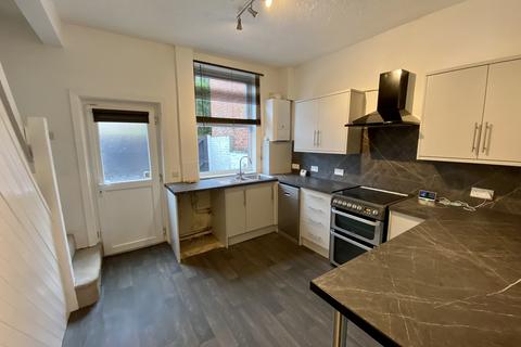 2 bedroom terraced house to rent, St Pauls Street, Stalybridge, SK15 2NZ