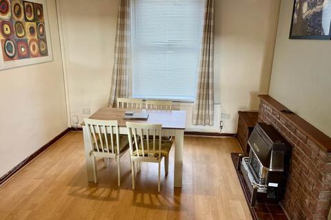 2 bedroom house to rent, Cambridge Street, Uplands, , Swansea