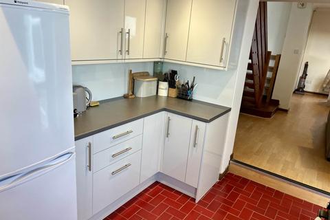 2 bedroom house to rent, Cambridge Street, Uplands, , Swansea