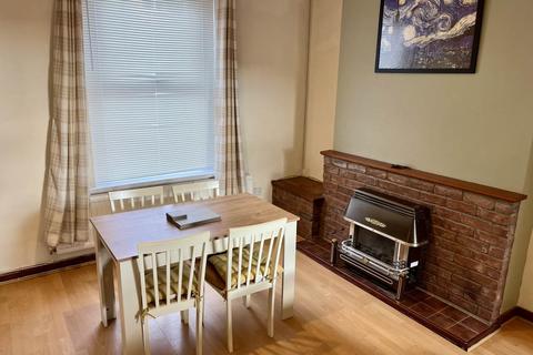 2 bedroom house to rent, Cambridge Street, Uplands, , Swansea