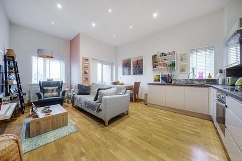 51 Salisbury Road, Dartford, DA2 6GY