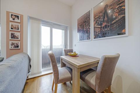 51 Salisbury Road, Dartford, DA2 6GY