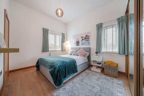 51 Salisbury Road, Dartford, DA2 6GY