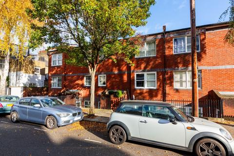 2 bedroom ground floor flat to rent, Uverdale Road, Chelsea, SW10