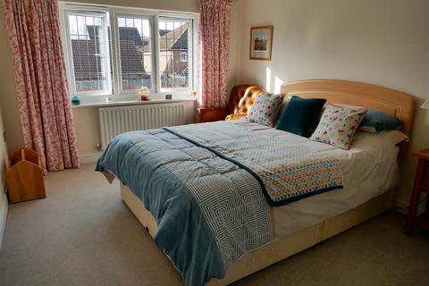 4 Cherhill Way, Calne, SN11 0FG