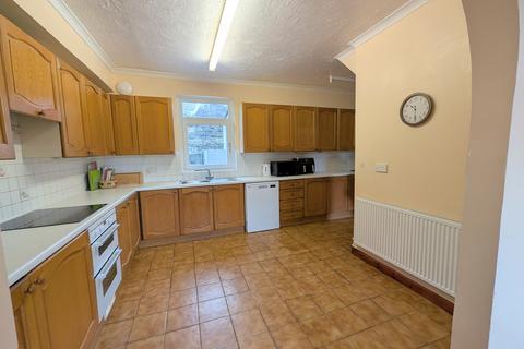 5 bedroom detached house for sale, Heol Maes Pica, Lower Cwmtwrch, Swansea.