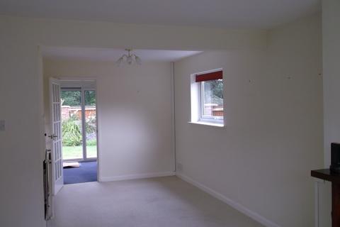 3 bedroom terraced house to rent, Syward Close, Dorchester DT1