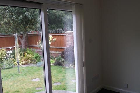 3 bedroom terraced house to rent, Syward Close, Dorchester DT1