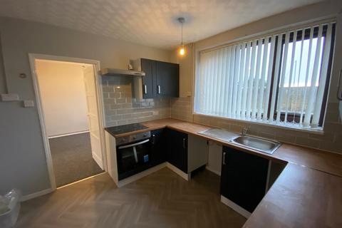 3 bedroom terraced house to rent, Rosewood Court, Swansea