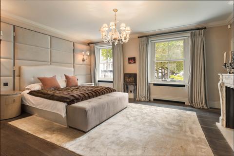 undefined, Walton Street, London, SW3