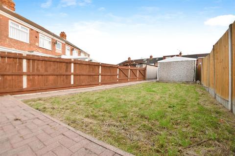 3 bedroom end of terrace house for sale, Linkfield Road, Hull