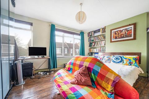 3 bedroom detached house for sale, Wearside Road, Lewisham