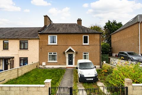 3 bedroom flat for sale, Broomhouse Road, Edinburgh EH11