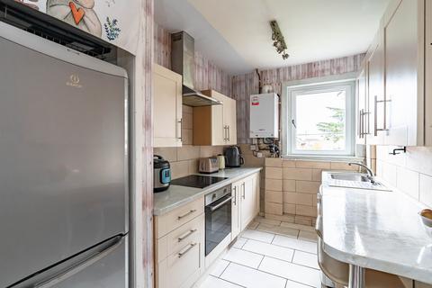 3 bedroom flat for sale, Broomhouse Road, Edinburgh EH11