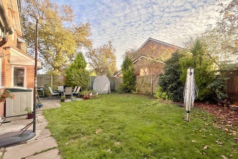 4 bedroom detached house for sale, Spring Close, Verwood, Dorset, BH31