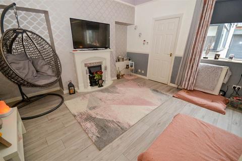 1 bedroom cottage for sale, Kitchener Street, Sunderland