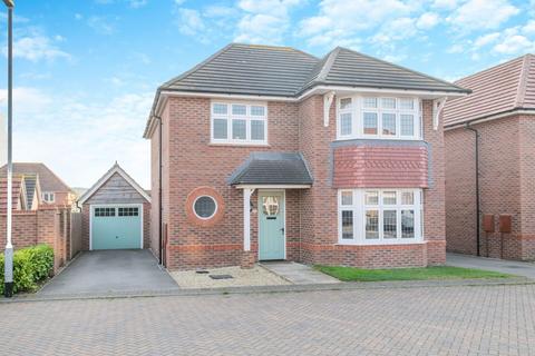 3 bedroom detached house for sale, Primrose Drive, Highburton