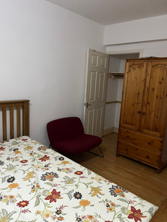 1 bedroom in a house share to rent, Aldborough Road North, Ilford IG2