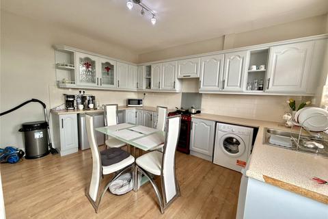 2 bedroom end of terrace house for sale, Pye Avenue, Mapplewell, S75