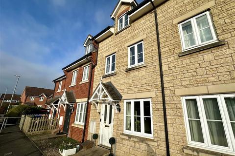 3 bedroom terraced house for sale, Globe Court, King Edward Close, Calne