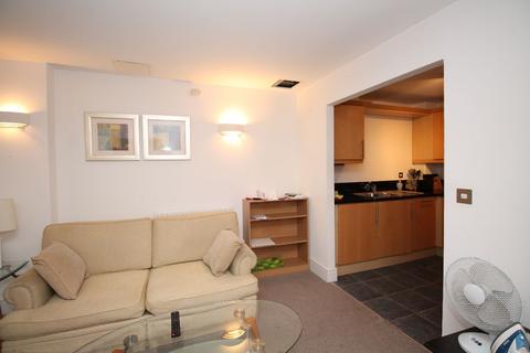 2 bedroom apartment to rent, Turner House, Cassiliss Road, Canary Wharf E14