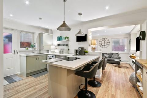 39 Castlegreen Crescent, Dumbarton, G82 1HA