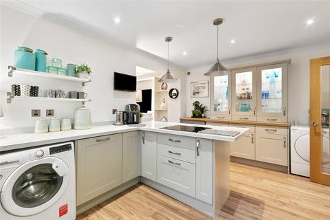 39 Castlegreen Crescent, Dumbarton, G82 1HA