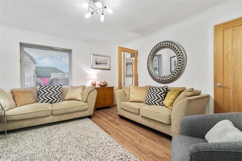 39 Castlegreen Crescent, Dumbarton, G82 1HA