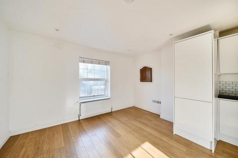 2 bedroom flat for sale, Princes Risborough,  Buckinghamshire,  HP27