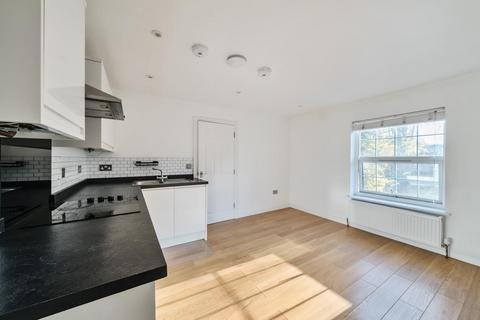 2 bedroom flat for sale, Princes Risborough,  Buckinghamshire,  HP27