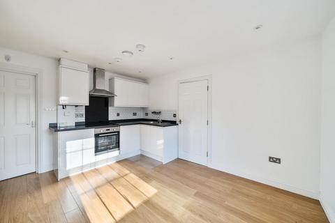 2 bedroom flat for sale, Princes Risborough,  Buckinghamshire,  HP27