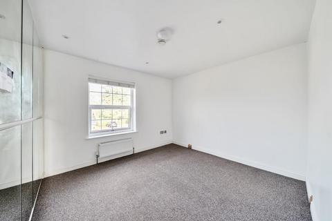 2 bedroom flat for sale, Princes Risborough,  Buckinghamshire,  HP27