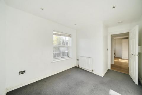 2 bedroom flat for sale, Princes Risborough,  Buckinghamshire,  HP27