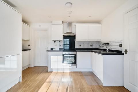 2 bedroom flat for sale, Princes Risborough,  Buckinghamshire,  HP27