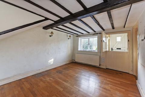 2 bedroom cottage for sale, South Street, Ropley, SO24