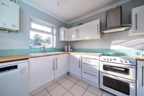 3 bedroom semi-detached house for sale, Upper Weybourne Lane, Farnham, Surrey, GU9