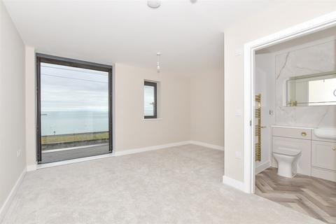 2 bedroom ground floor flat for sale, St. George's Terrace, Herne Bay, Kent