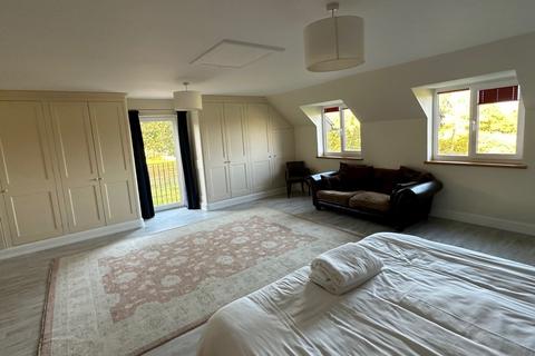 5 bedroom detached house to rent, Lossenham Lane, Newenden TN18