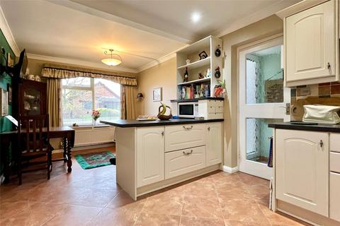 3 bedroom bungalow for sale, Pine Close, Ilkeston DE7