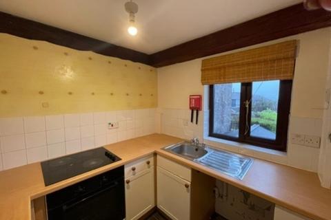 2 bedroom terraced house to rent, Alderwood, Kendal.