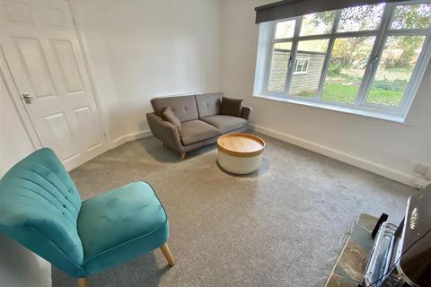 3 bedroom house for sale, Knowl Road, Mirfield