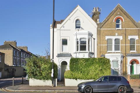 2 bedroom flat to rent, Upper Tollington Park, Stroud Green